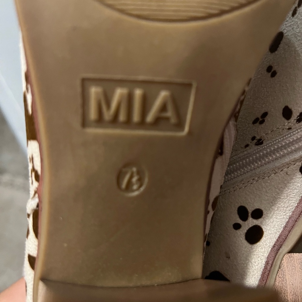 MIA Brown and White Ankle Booties with Cow Print - Picture 5 of 10